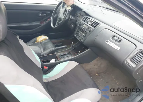 2000 Honda Accord 3.0 Ex из США, поврежденный, VIN 1HGCG2251YA007687